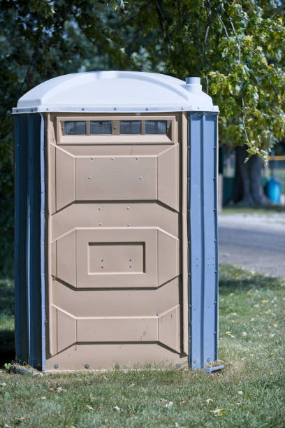 Best Portable restroom trailer rental  in Knightstown, IN