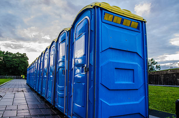 Best Porta potty delivery and setup  in Knightstown, IN